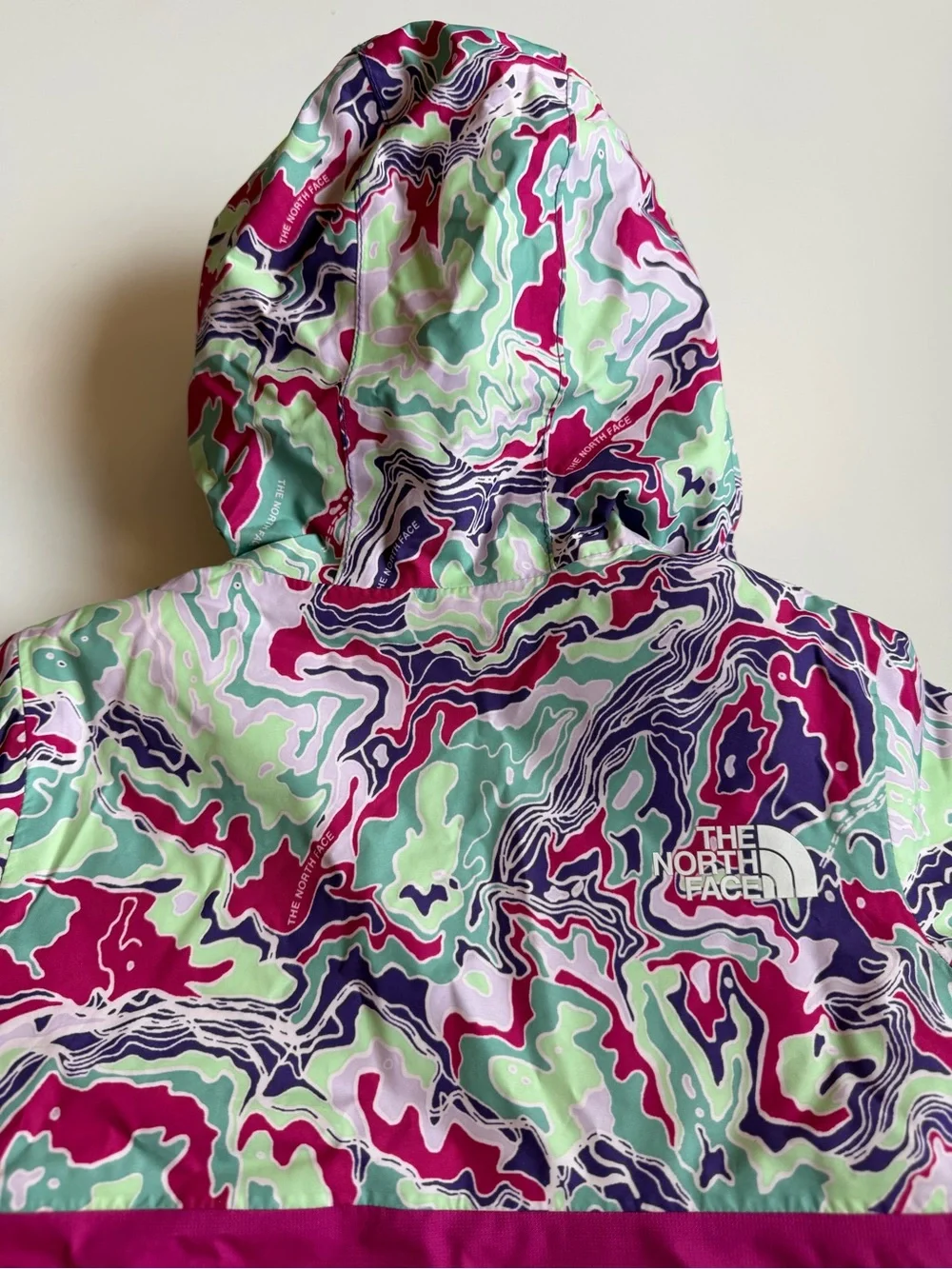 The North Face Girls' Fuchsia Multi-Print Hooded Jacket